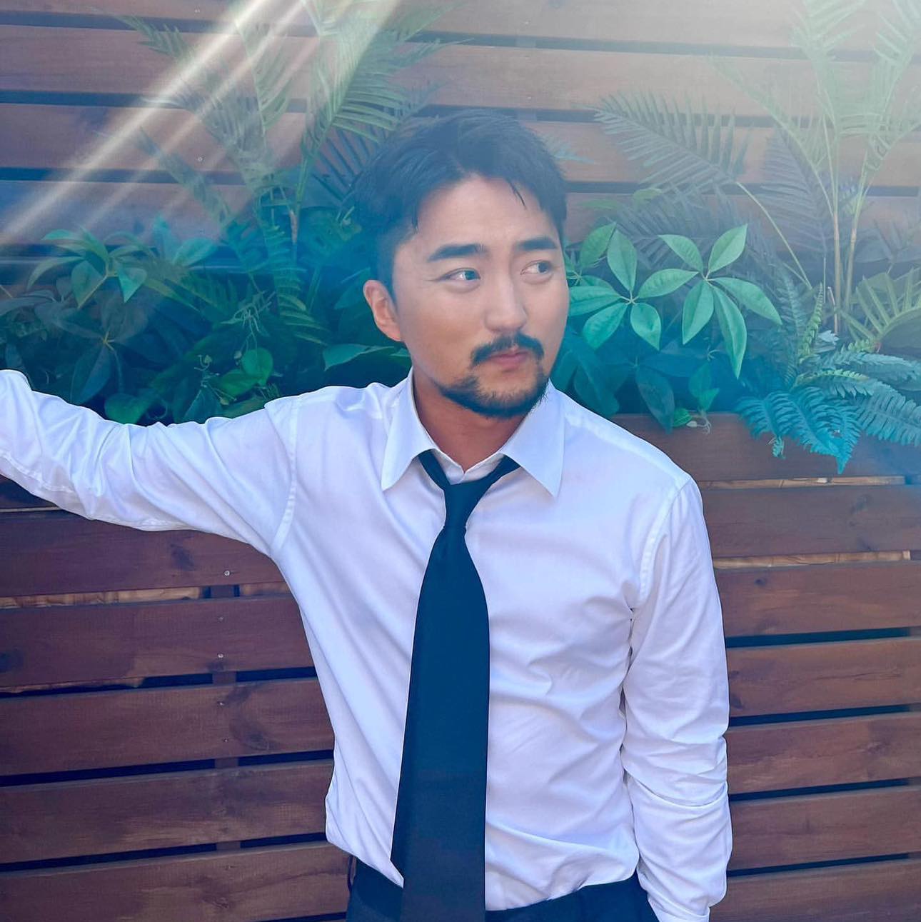 셔츠로 펀쿨섹 매력어필👔🙆‍♀️ 이미지6