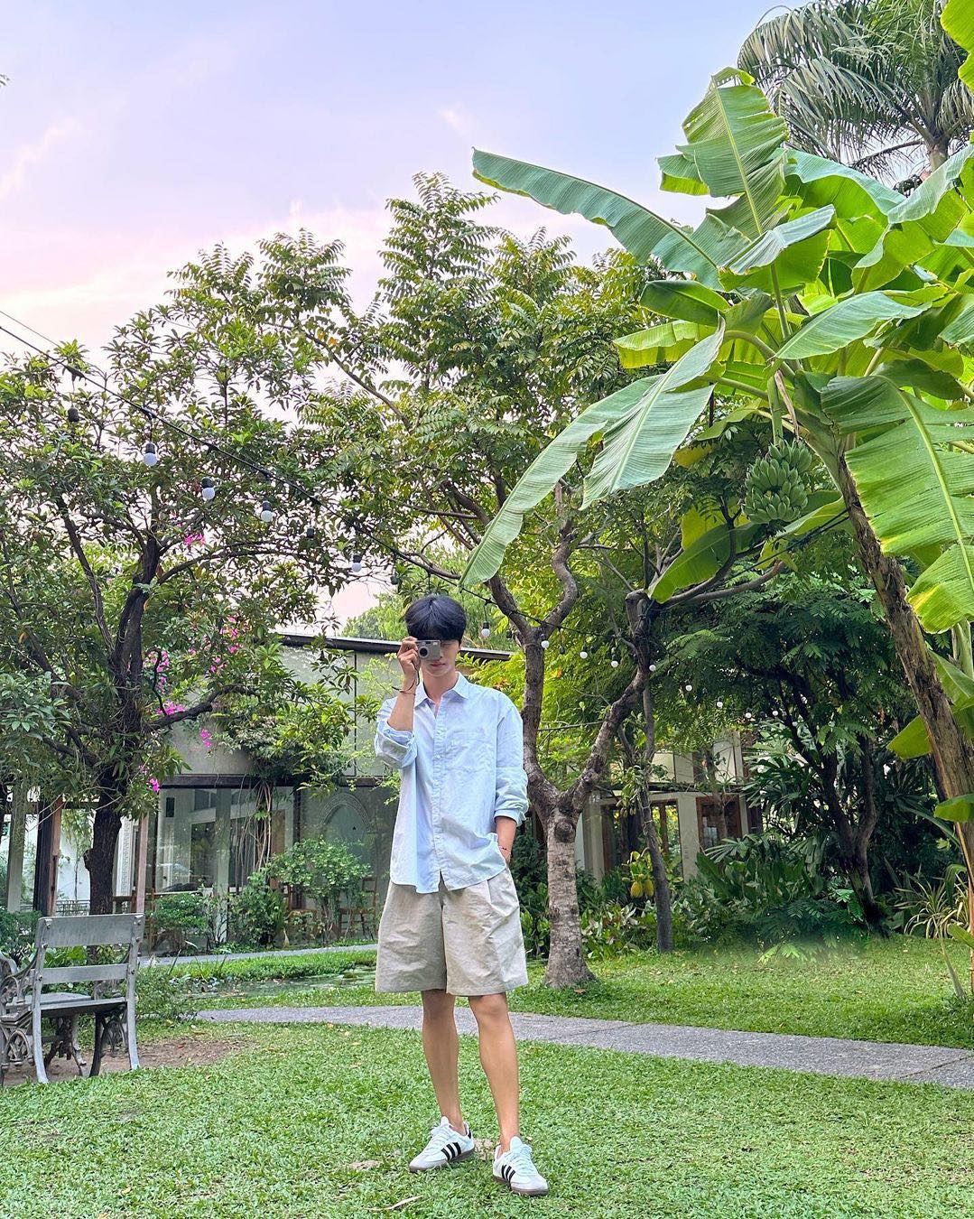 5월 에센셜 블루 셔츠👔 이미지