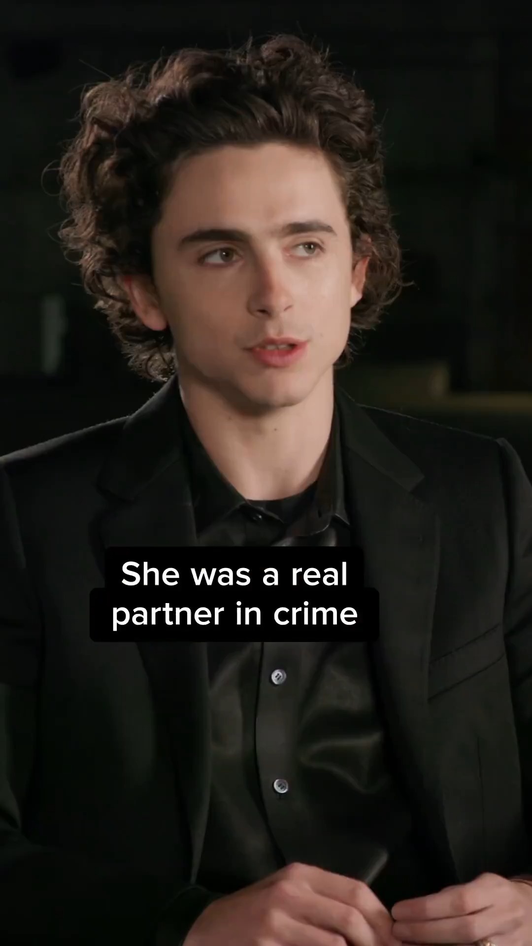 다음달 개봉 예정인 듄: 파트 2의 메이킹 필름🎬돋보이는 티모시 샬라메와 젠데이아의 우정🪐🏜️ 이미지