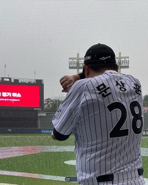 문상훈의 BDNS X 엘지트윈스⚾️👯‍♂️ 이미지2