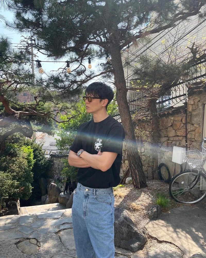 주원에게 여름 선글라스 강습🕶️ 이미지2