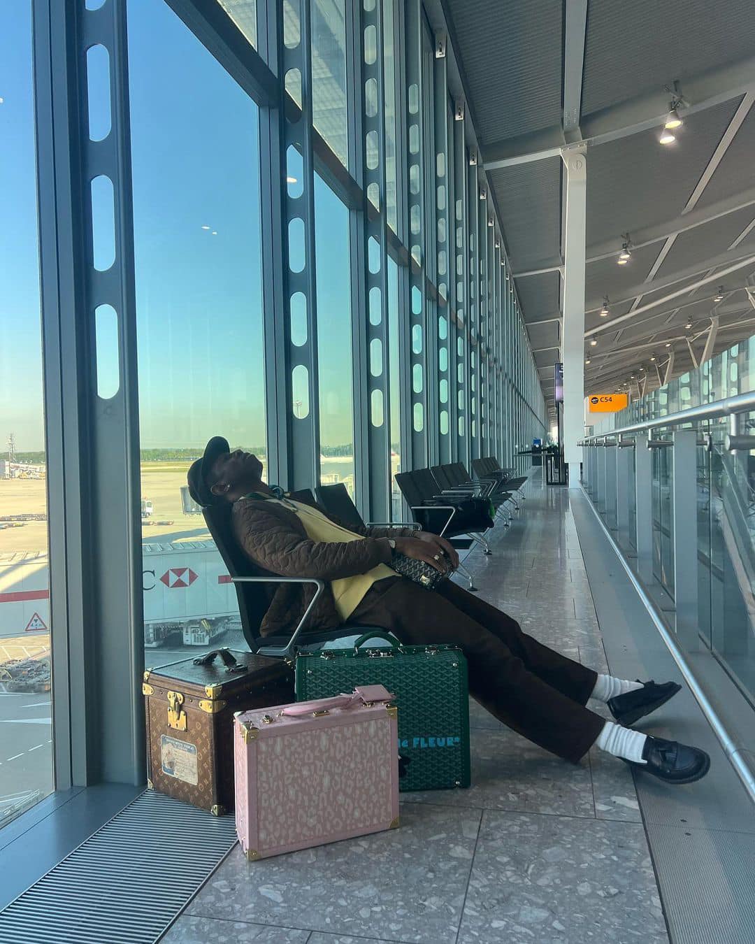 고야드는 들어줘야 제 맛💼🔥 이미지