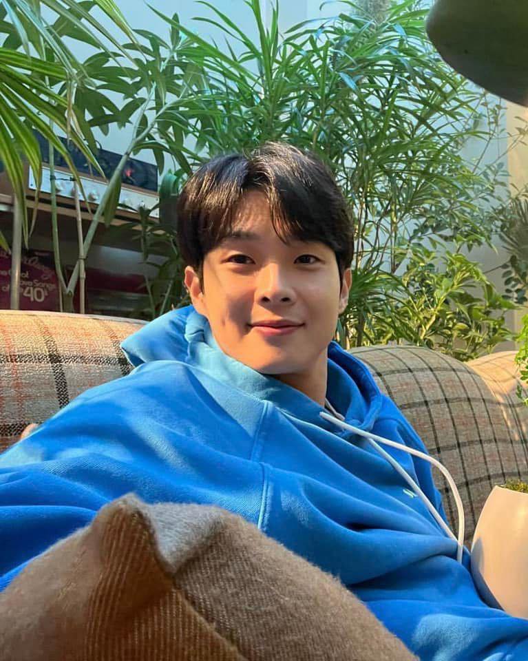 지금이 후드 제철이잖아😎 이미지