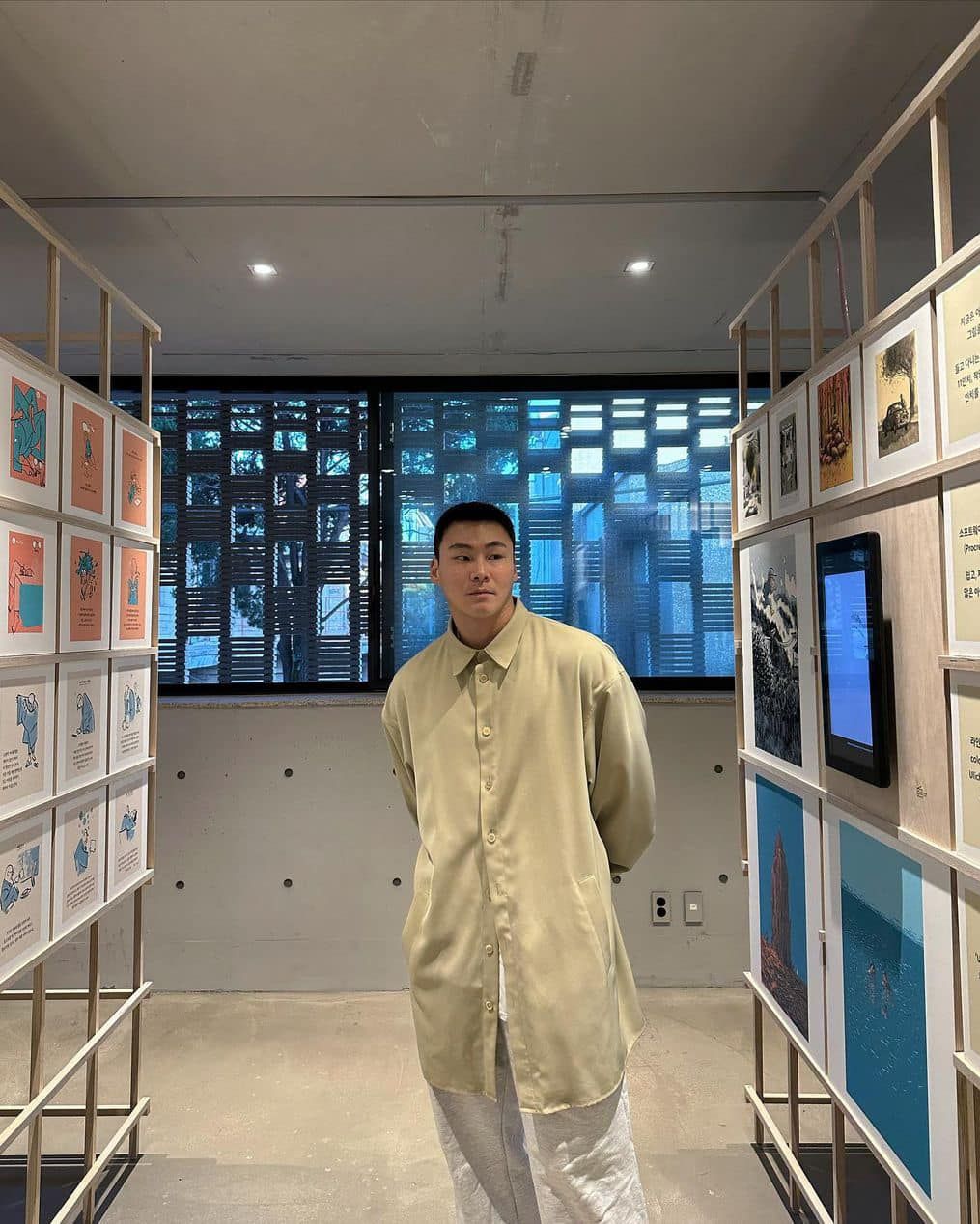 넓은 어깨가 든든한 양다일 패션💪 이미지10