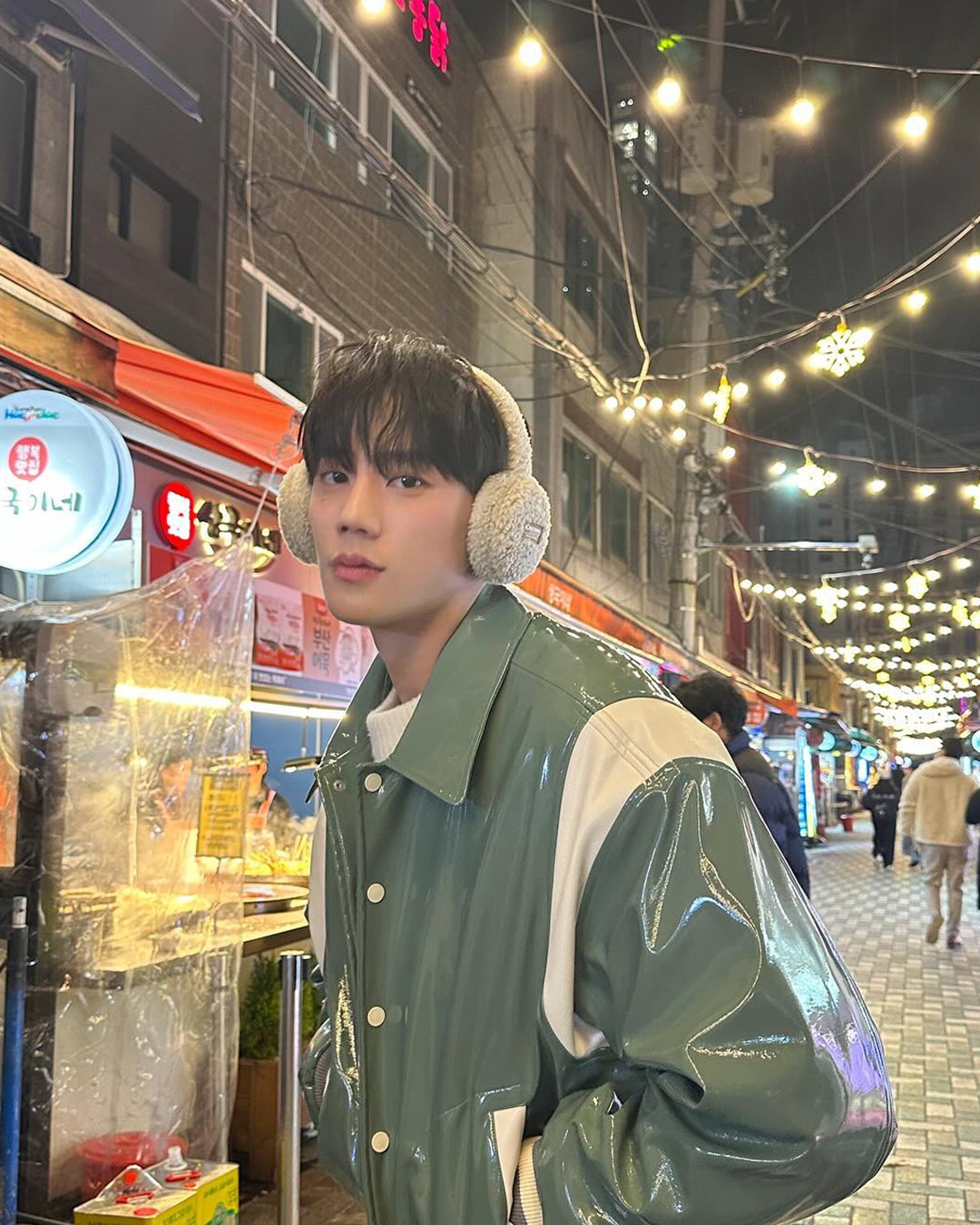 다가오는 봄 남친룩은 이준영 참고📸🌼 이미지1