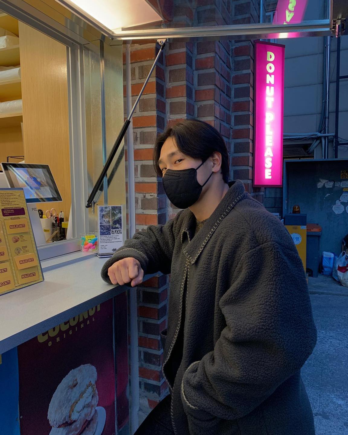 두꺼운 옷으로도 가려지지 않는 코리안 아이언맨 윤성빈🛷💪 이미지3