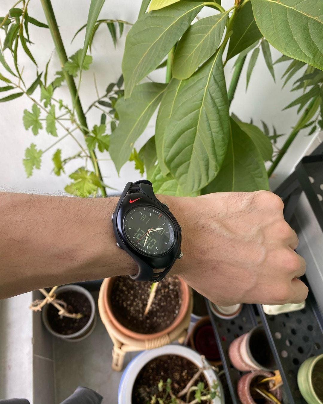 나이키의 빈티지한 퓨쳐리즘🪐 이미지