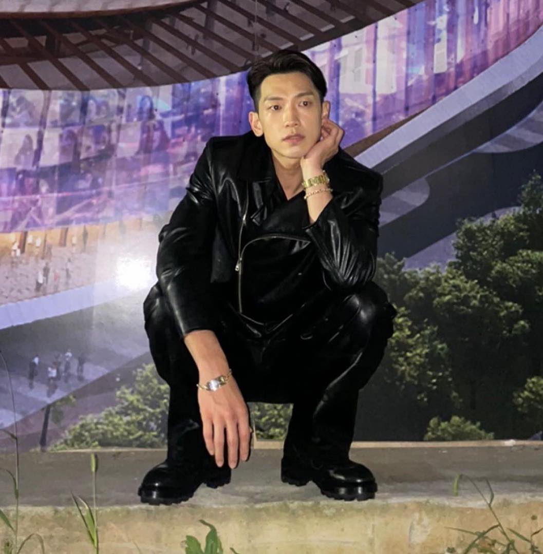 비