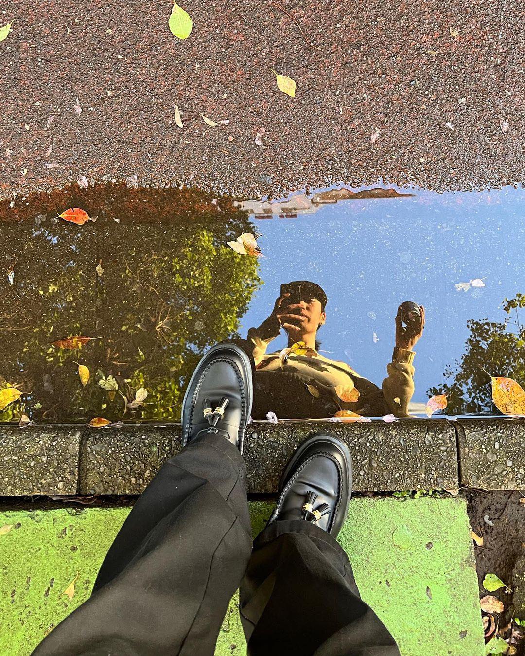 때론 로퍼로 깔끔한 날도 좋지👞 이미지