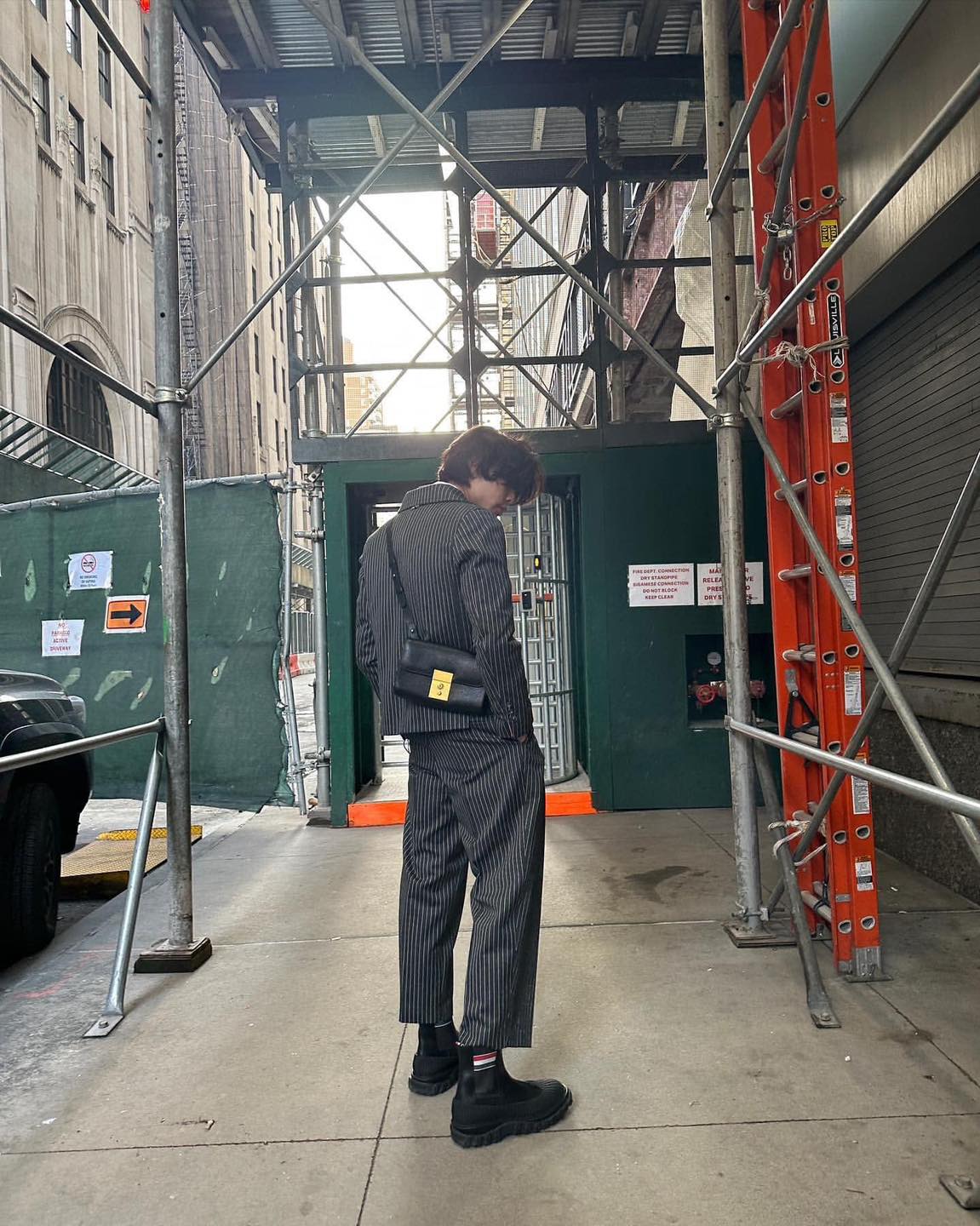 NCT 쟈니의 톰브 소화력👔 이미지9