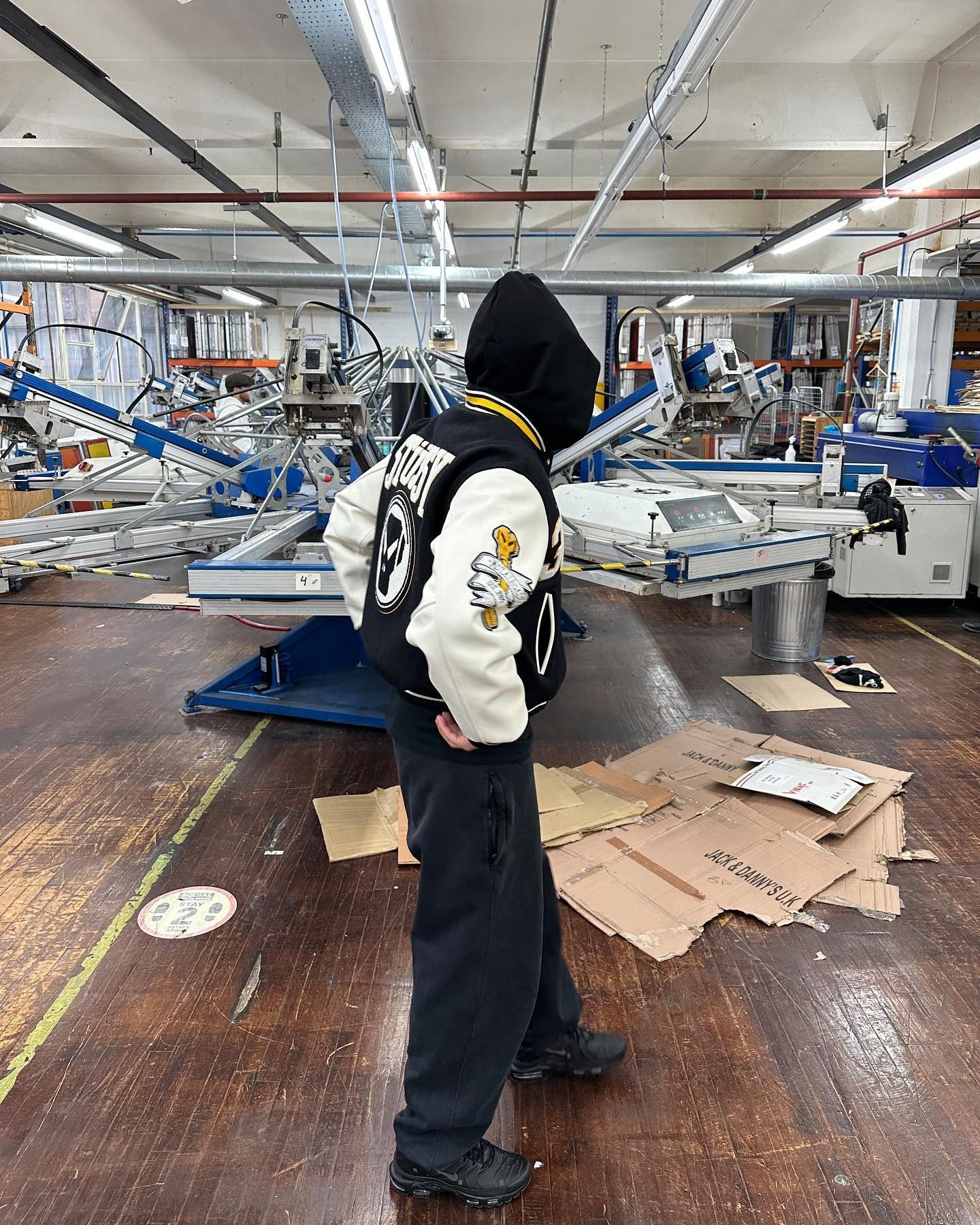 스투시 x 메탈헤드즈 협업 컬렉션 발매 예정💀🔥

영국의 레코드 레이블 메탈헤드즈 30주년을 기념한 협업 컬렉션이 1월 26일 발매됩니다. 이번 컬렉션에서 가장 큰 주목을 받고 있는 제품은 두 브랜드의 로고 패치들로 장식된 바시티재킷인데요. 이번 주 금요일 오전 10시 스투시 온라인스토어에서 만날 수 있는 바시티재킷을 슬라이드로 확인해보세요📸

스투시 x 메탈헤드즈 협업 컬렉션💿

발매일: 2024년 1월 26일 오전 10시
발매처: 스투시 온라인스토어
가격: 미정 이미지