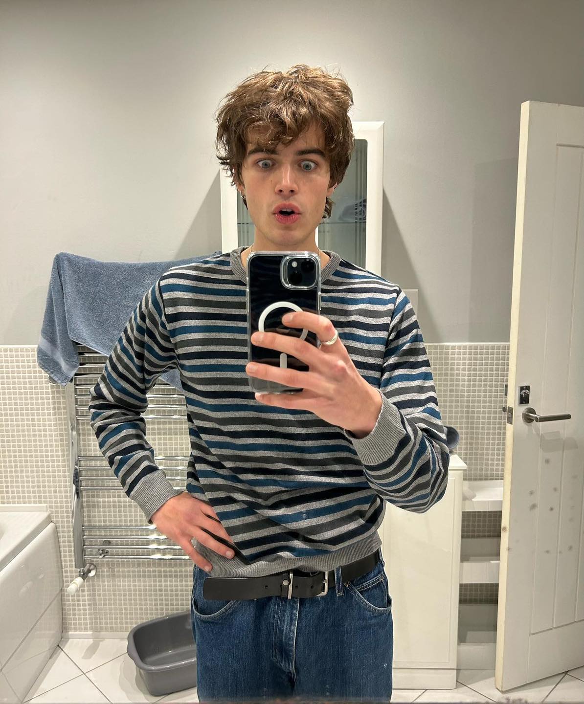 개강시즌엔 스트라이프 센스👌🏼 이미지