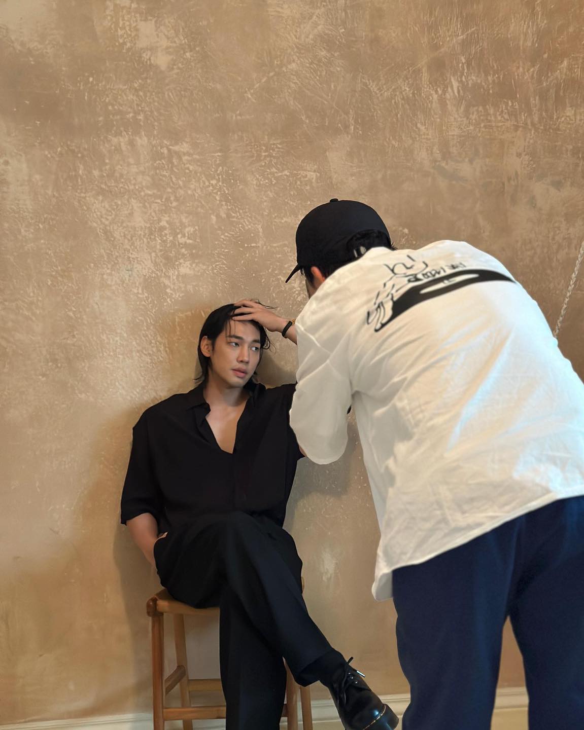 범죄도시 히로시의 반전 스타일🔪 이미지4