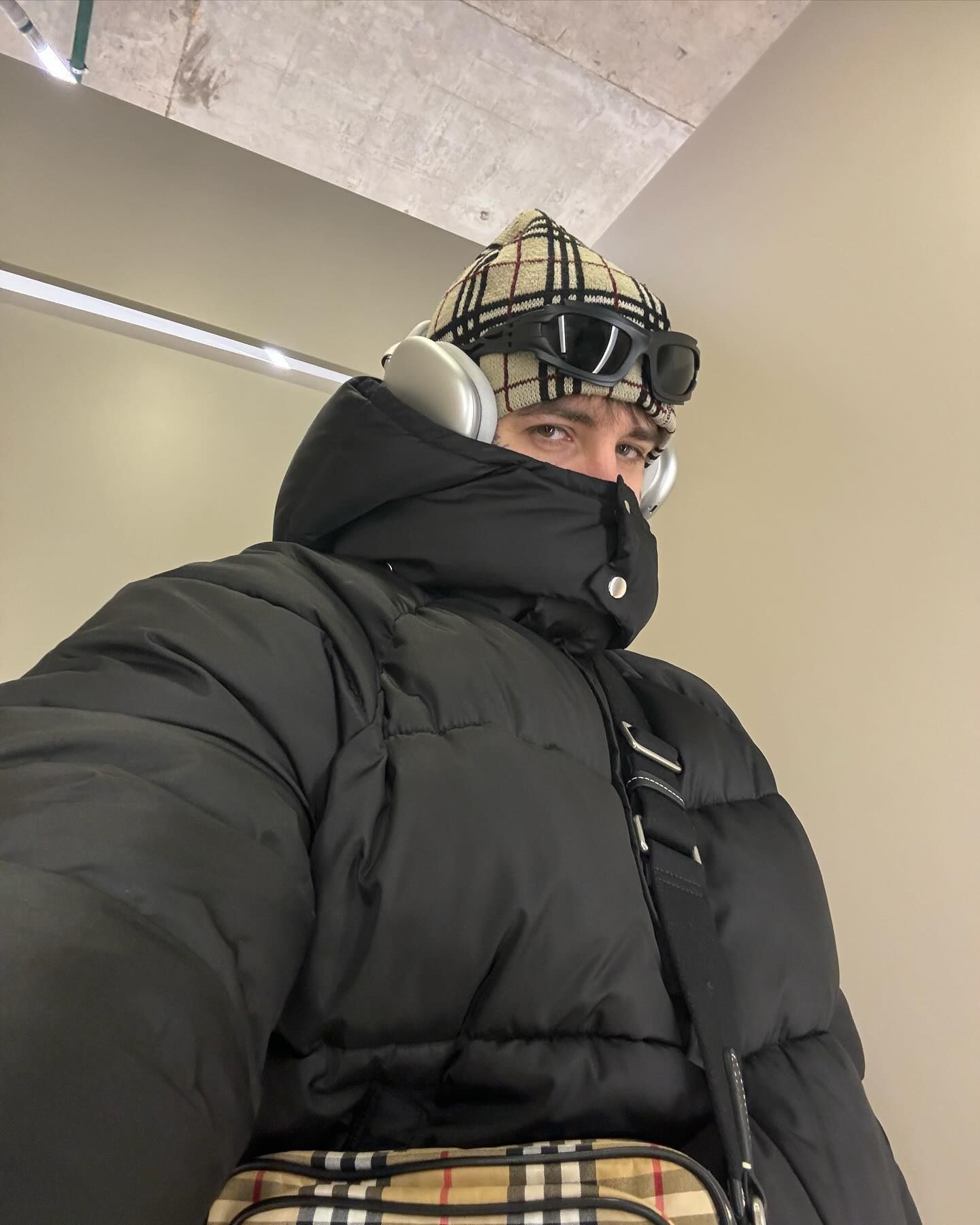 추울수록 전자귀마개 필수🎧 이미지