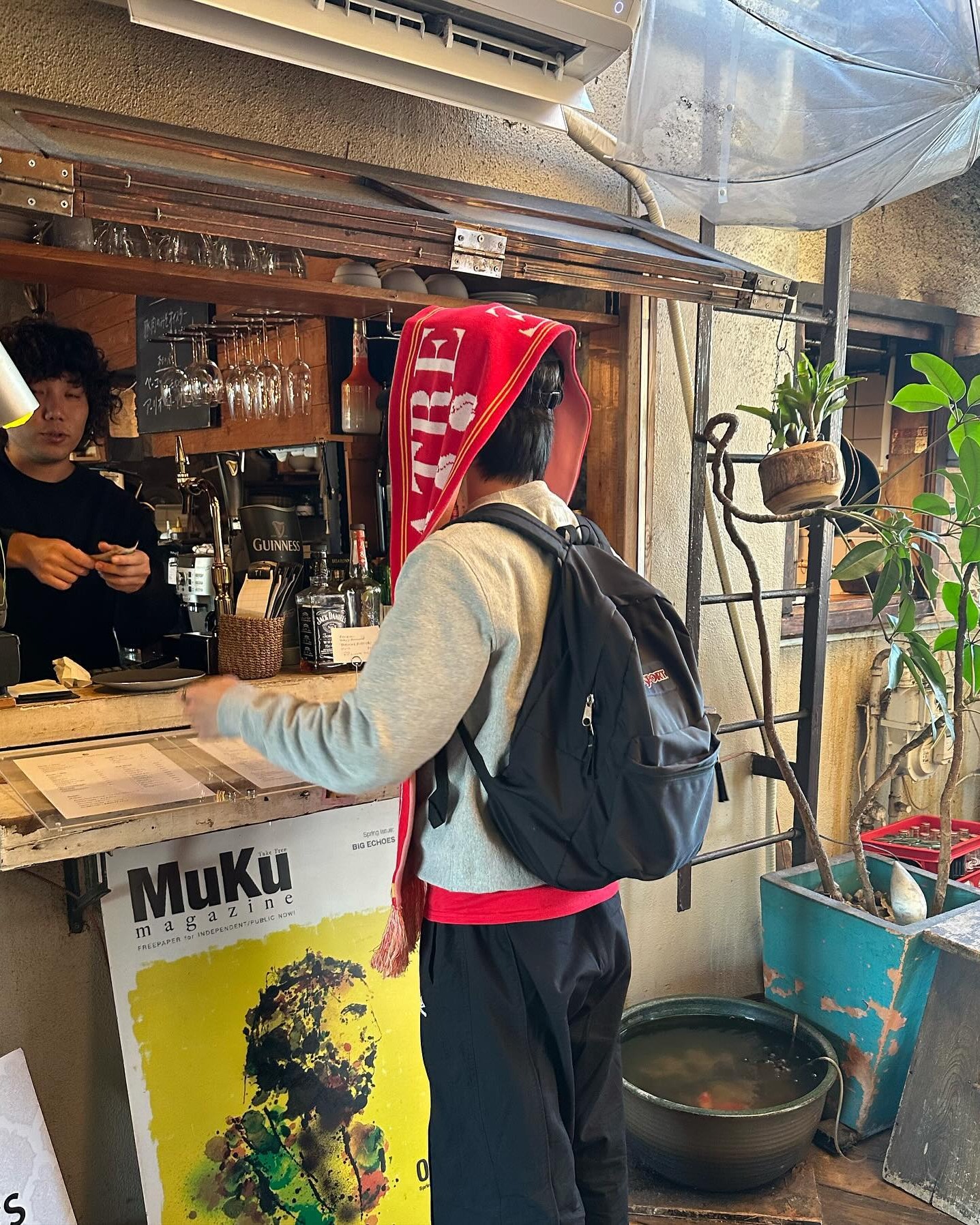 회색 무지 맨투맨 하나면 충분🐺 이미지2