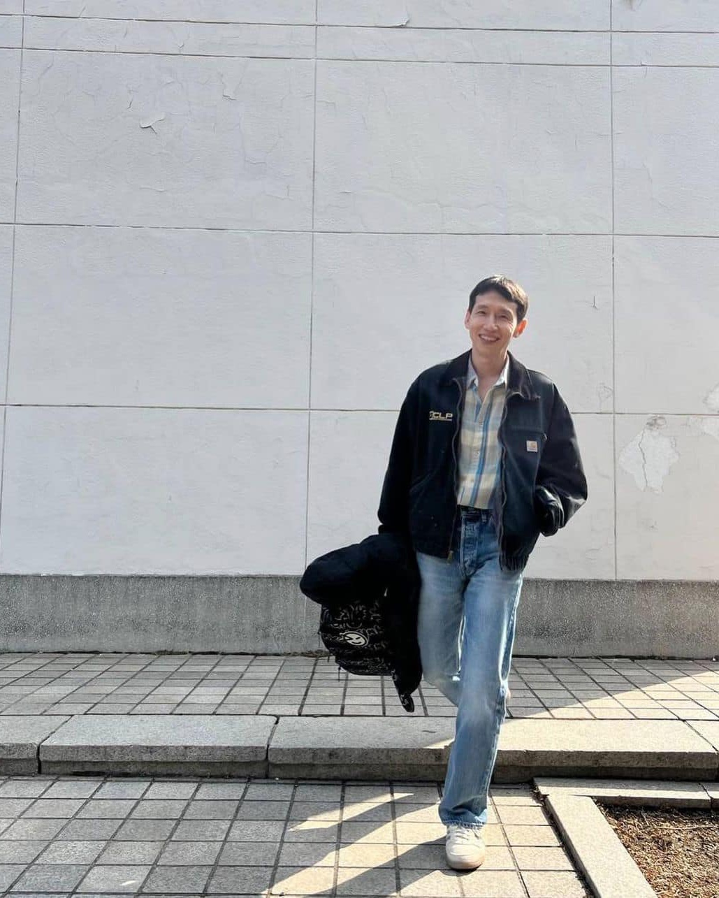 요즘 끌리는 칼하트 워크자켓🛠️ 이미지