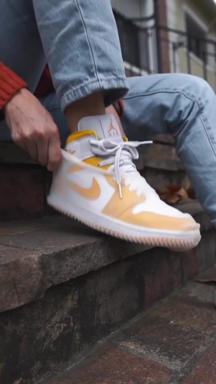 비오는날 물 웅덩이로부터 신발 지키기👟🌧️ @필요한 사람?​ 이미지