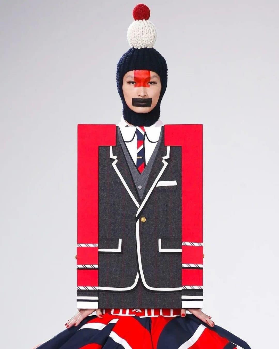 그냥 살기 vs 톰브라운 입기☃️ 이미지