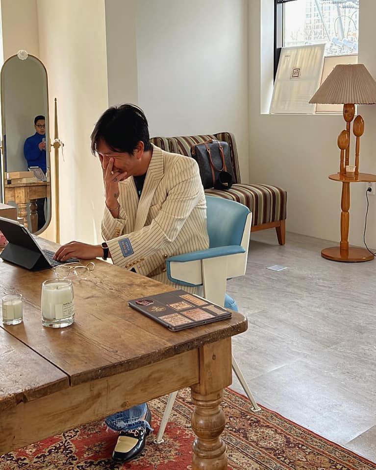 카멜형님 패션센스 보통아이요🙏 이미지6