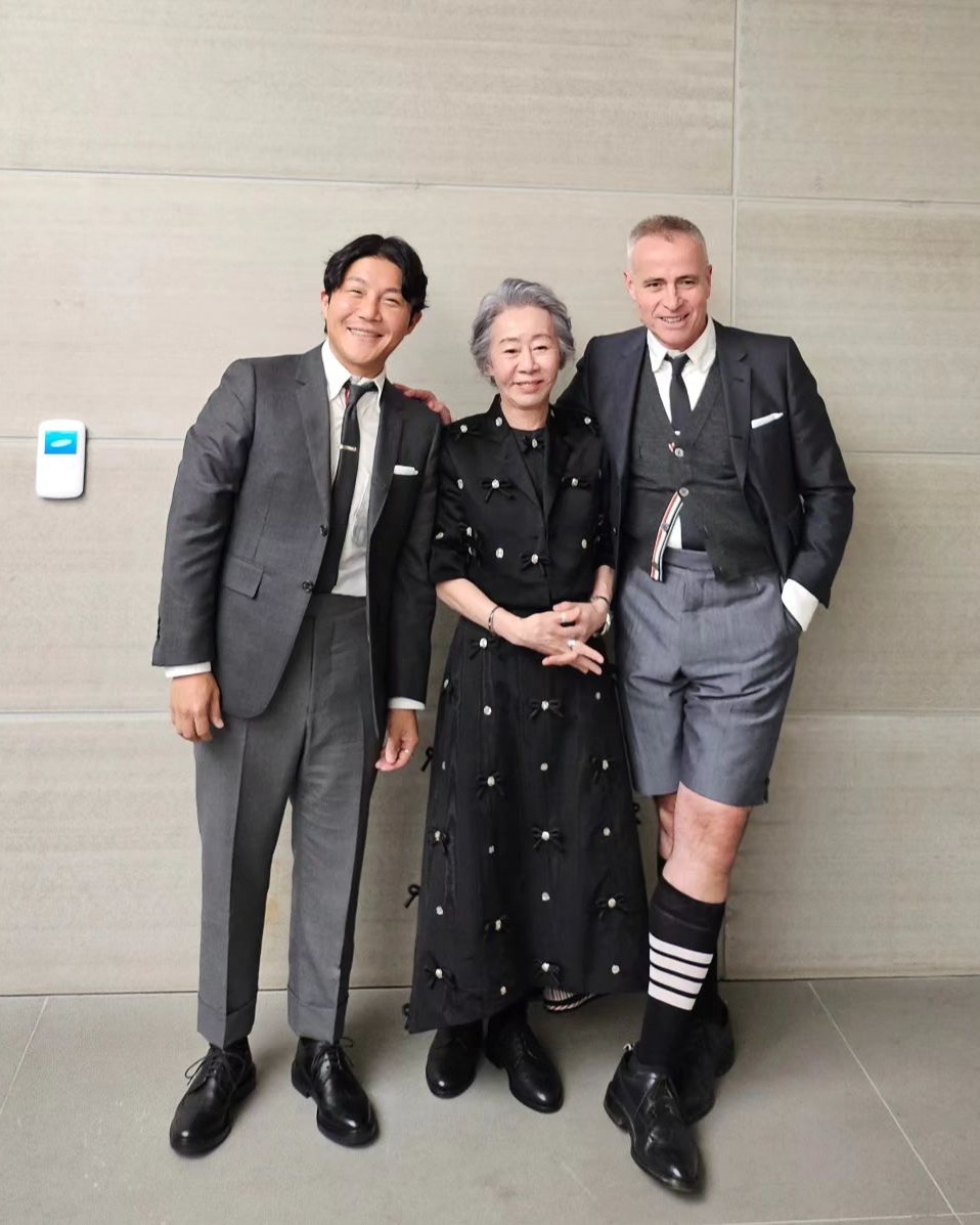 세호형하면 뺄 수 없는 톰브라운🇫🇷 이미지2