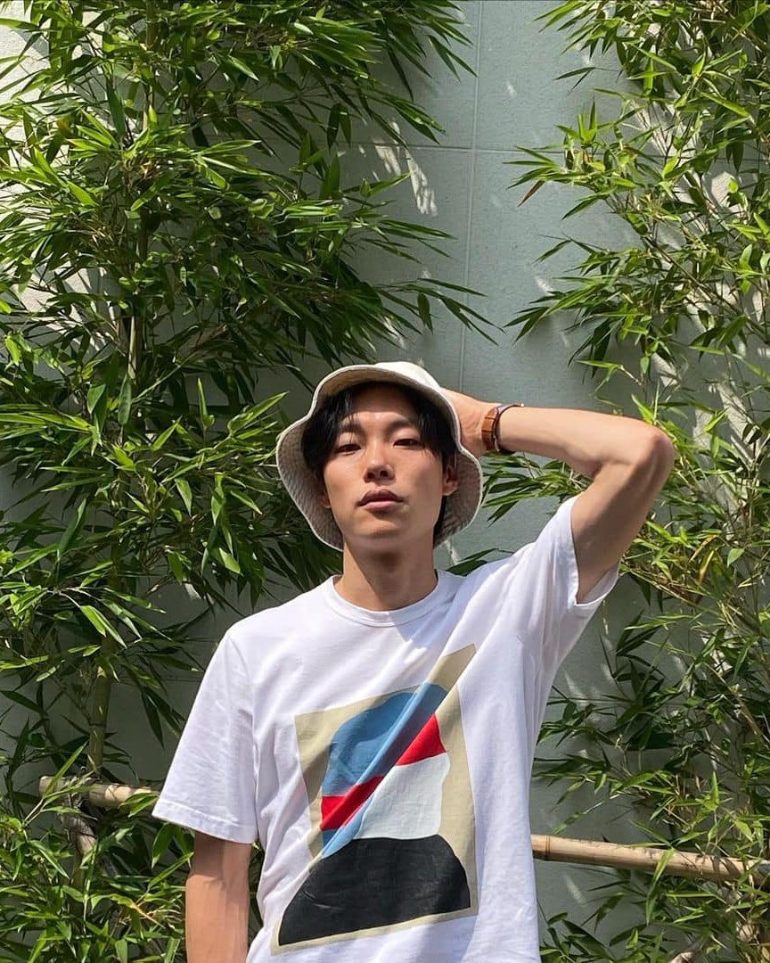여름 버킷햇 장인 류준열⛑️😎 이미지