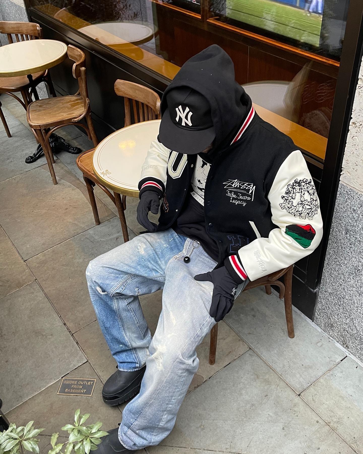 나도 스투시 아우터 입고 싶어🎱 이미지