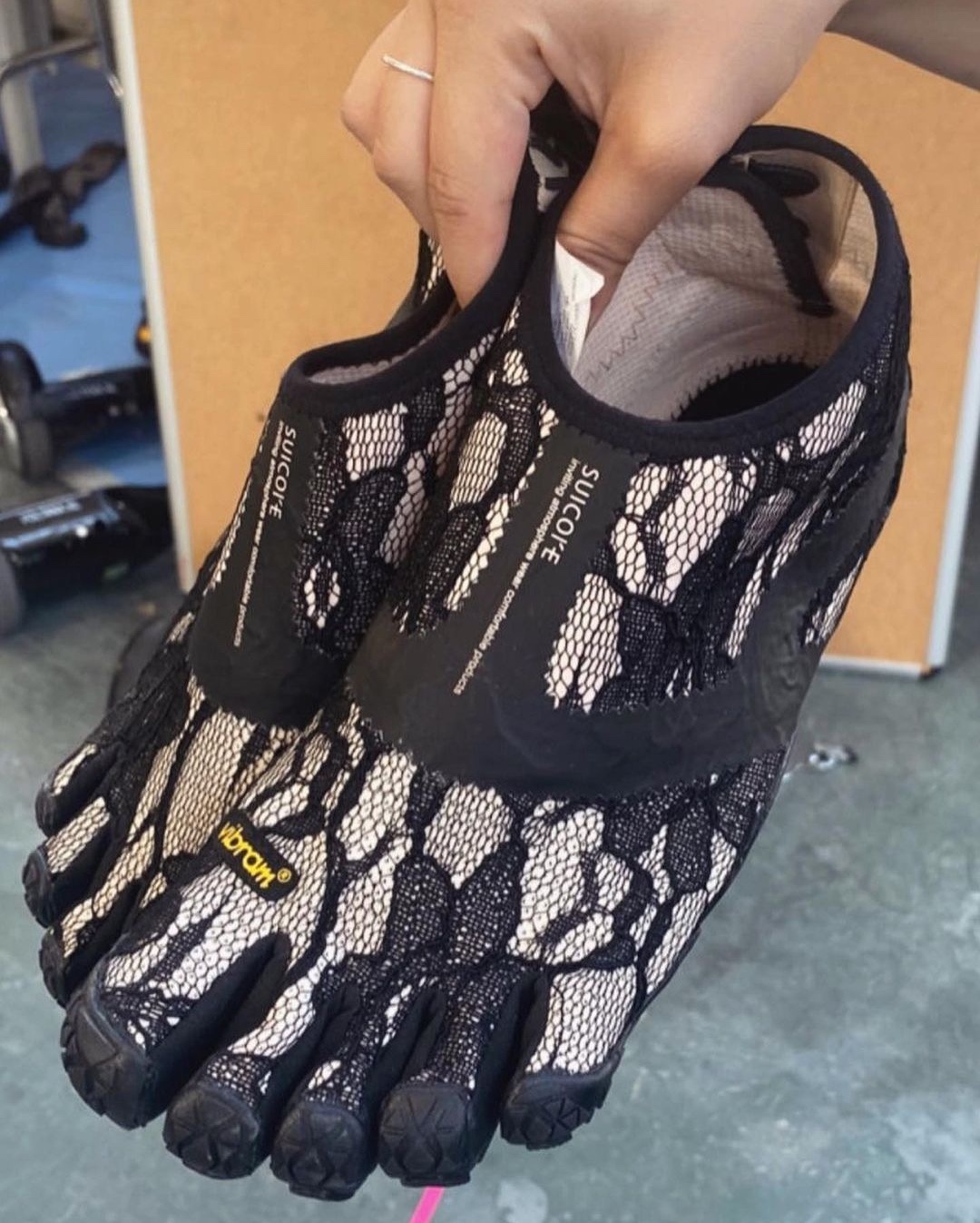 안쓰는 브랜드 없는 비브람 존재감🚶🏻‍♂️​ 이미지3