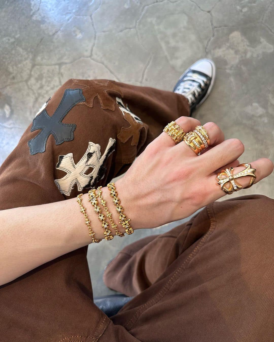 여름 악세는 금으로 정했다🏅 이미지