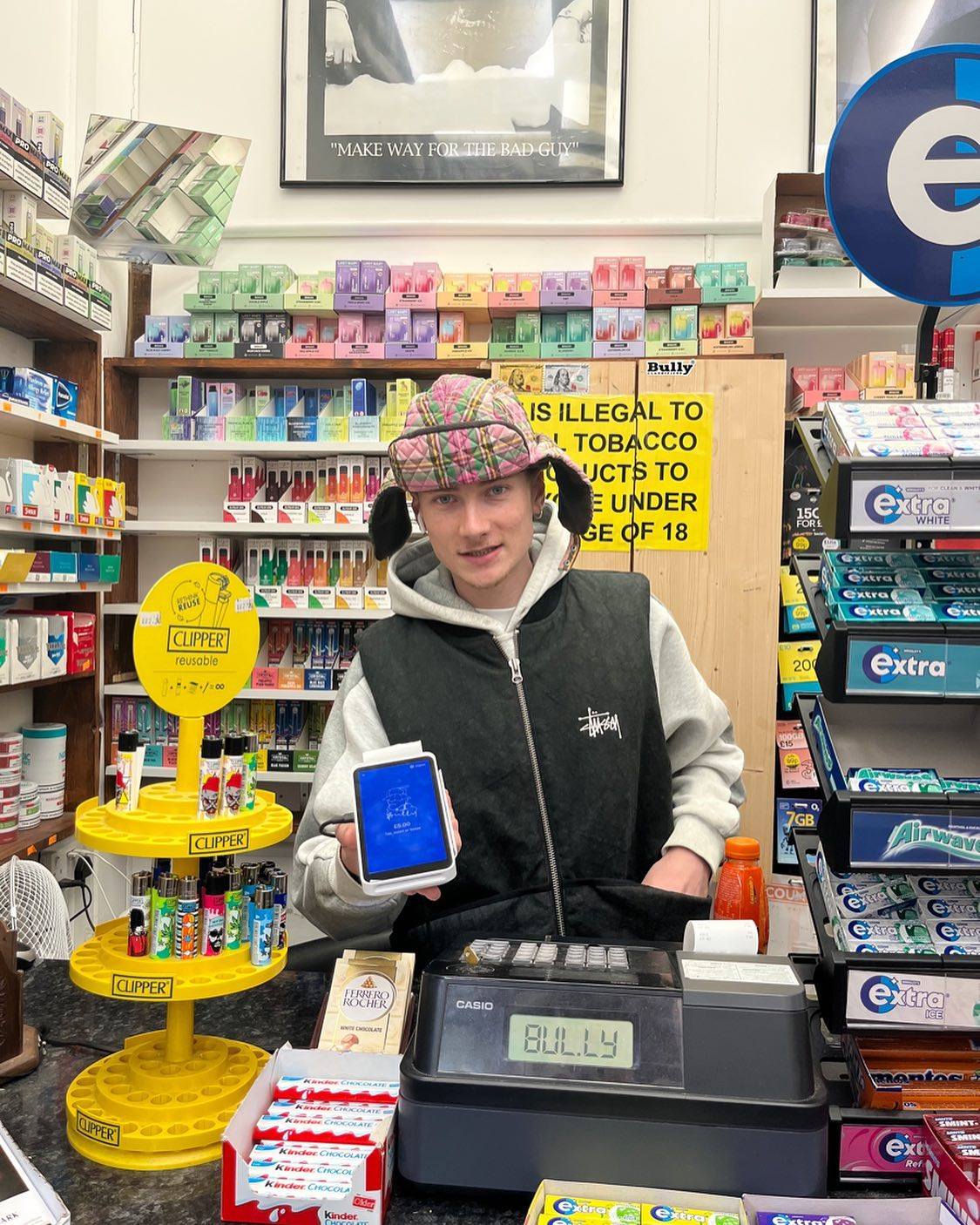 뜨끈할 때 레이어드🪶 이미지