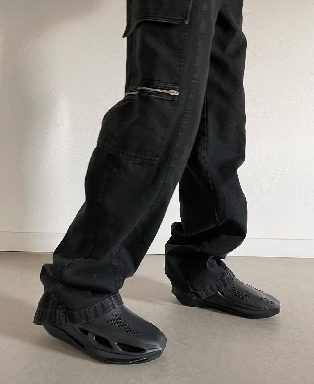 MMW 나이키 슬라이드 선공개📸 이미지