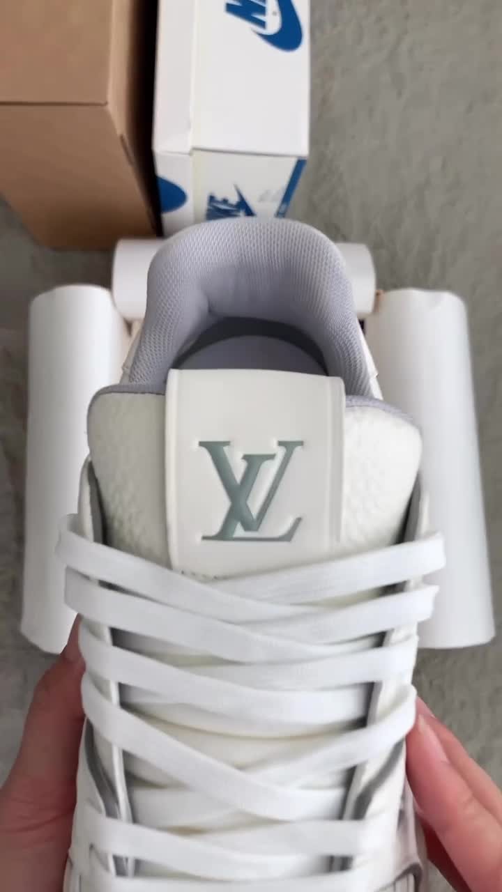 루이 비통 LV트레이너 언박싱🎁🔥나도 하나..🙏​ 이미지