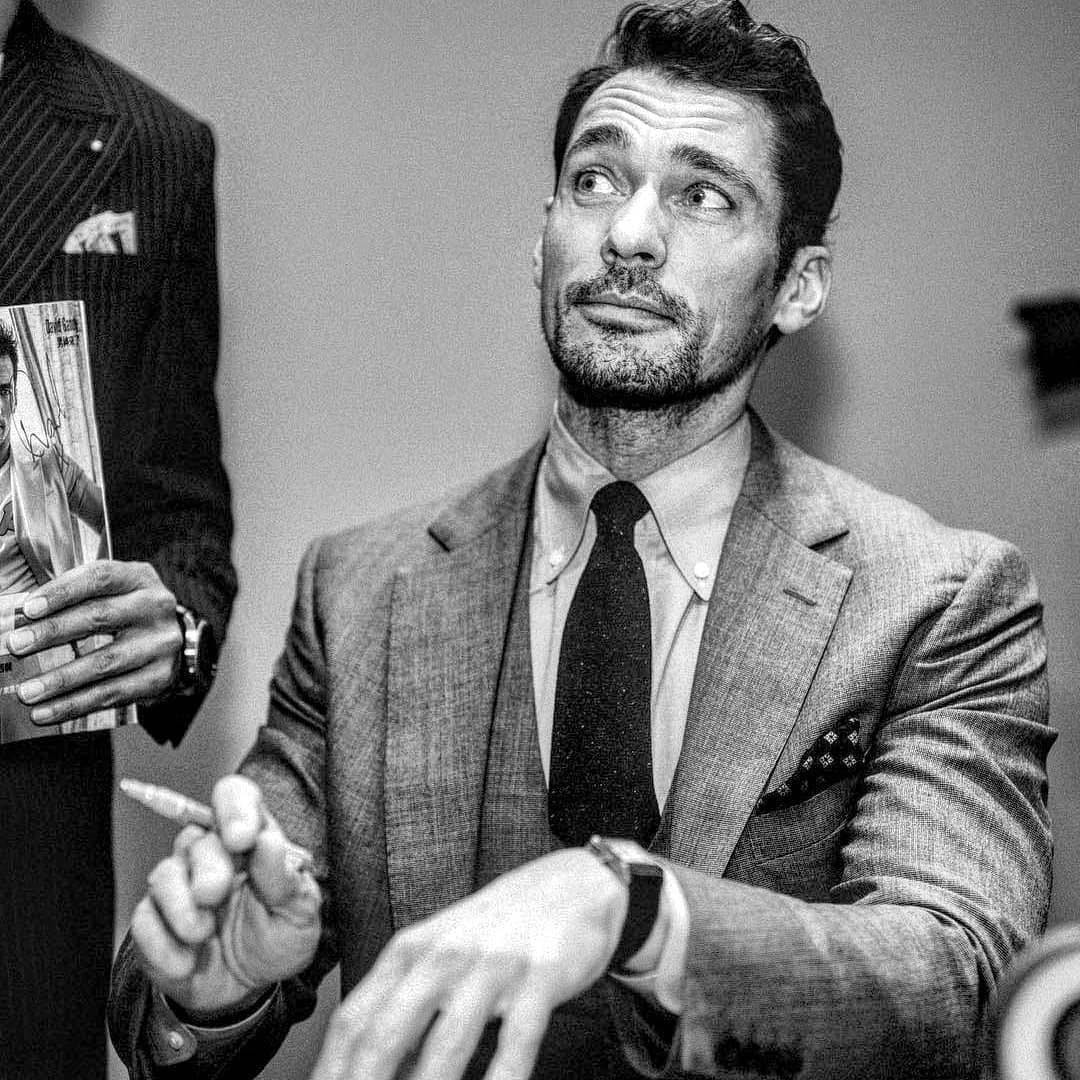 무결점 모델 간디형 아웃핏🎩 이미지