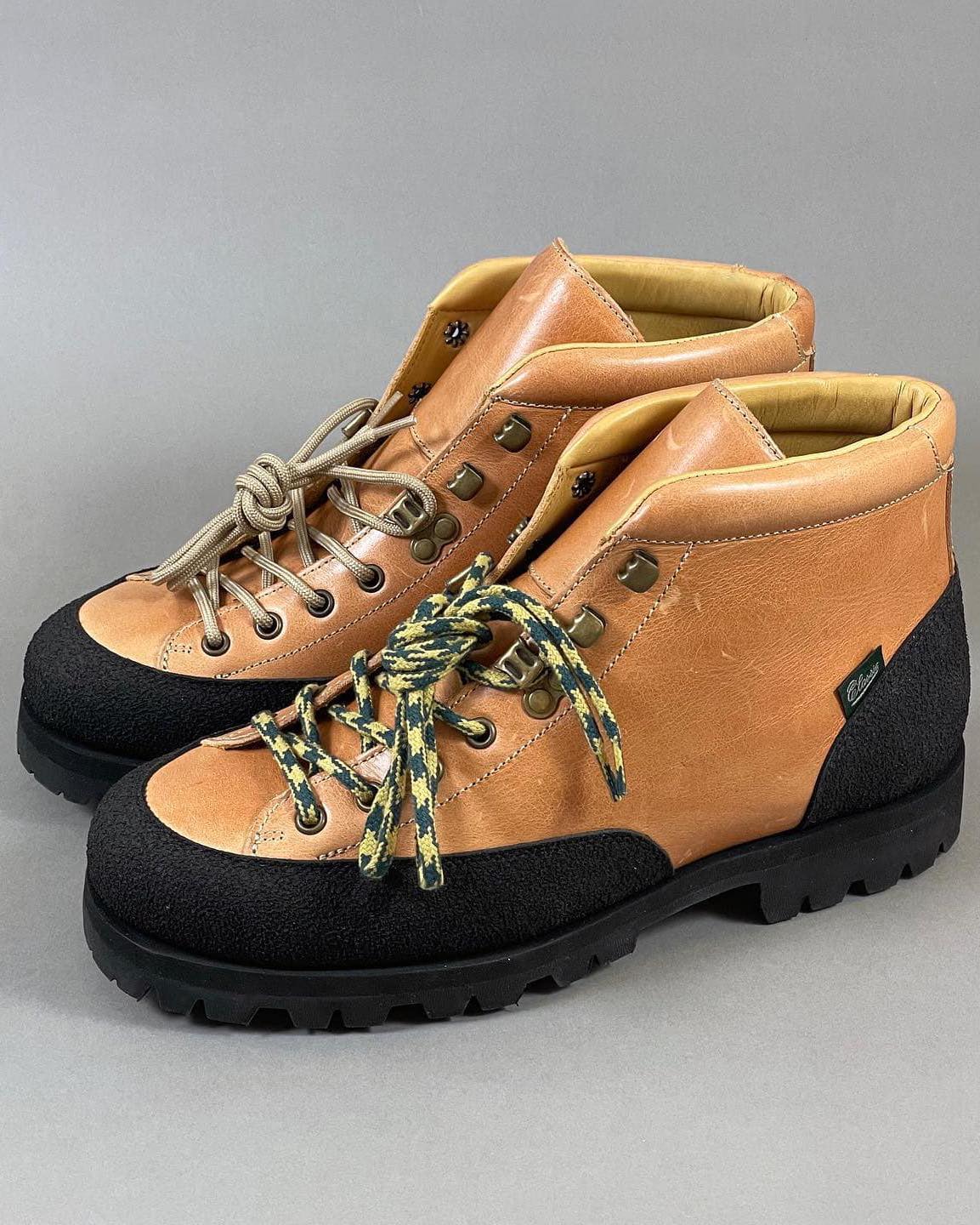 탐나는 파라부트 색감🥾 이미지