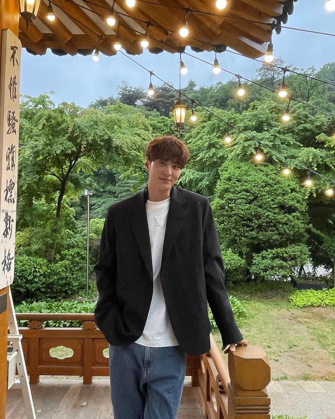 검정 블레이저는 실패없지👨‍✈️🚨 이미지