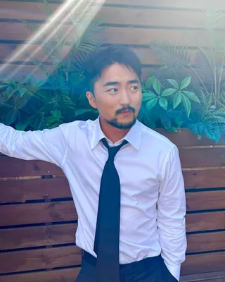 깔쌈한 유병재 셔츠코디👔 이미지