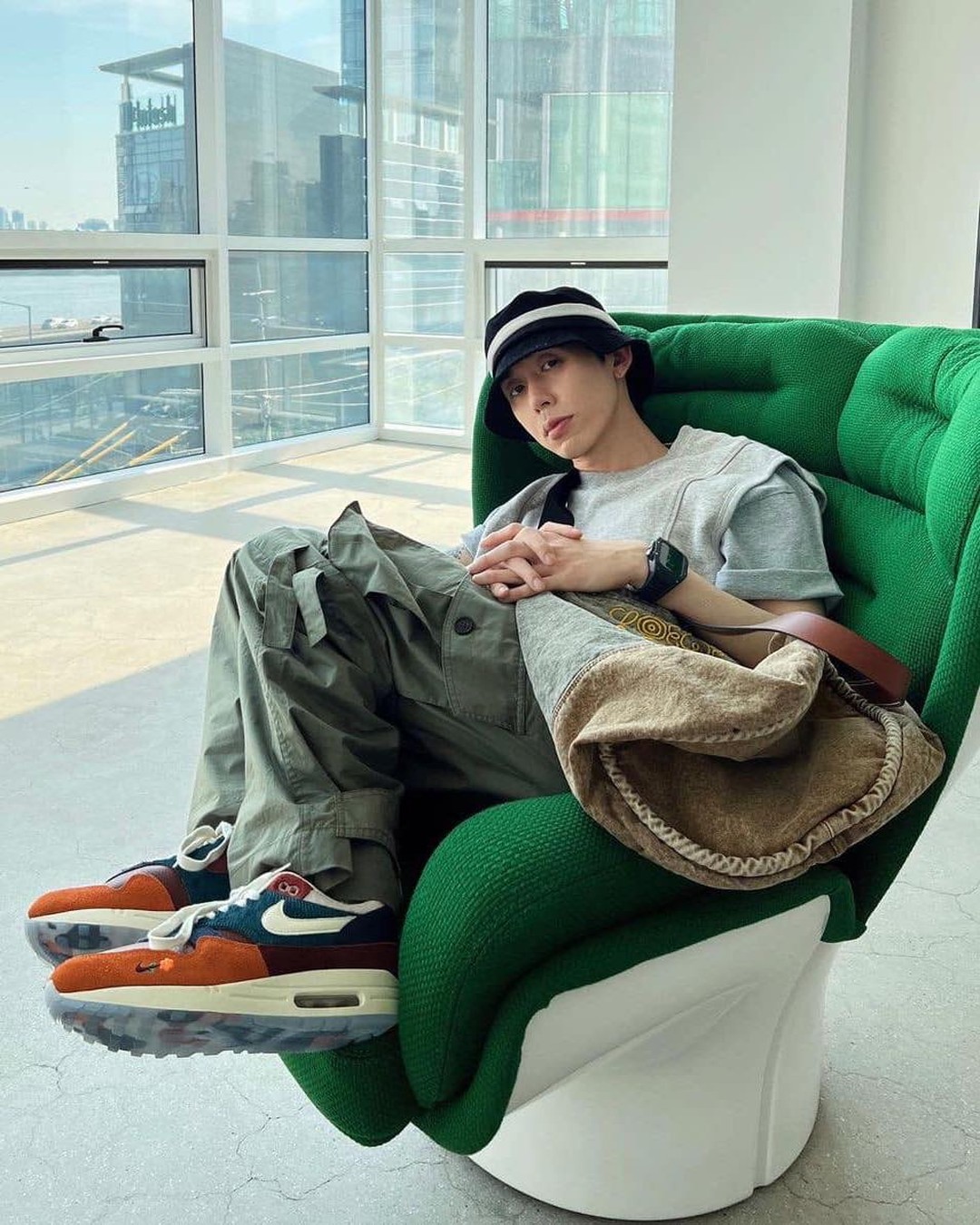 형이 신으니까 갖고싶잖아🫣 이미지