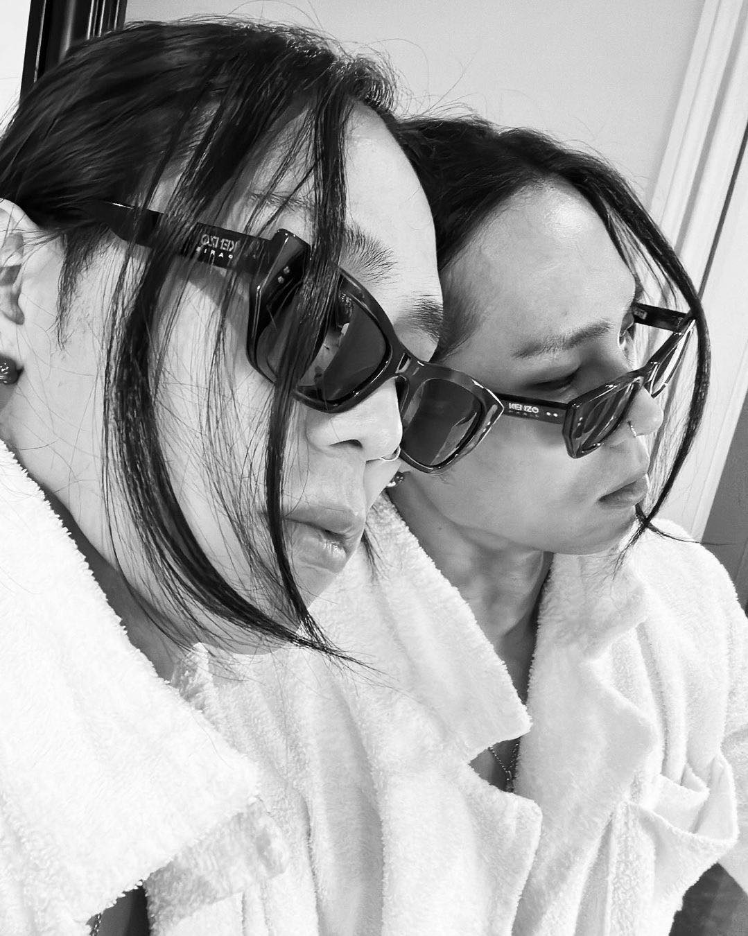 앨범 나온 민식이형🕶선글라스 모음 이미지2