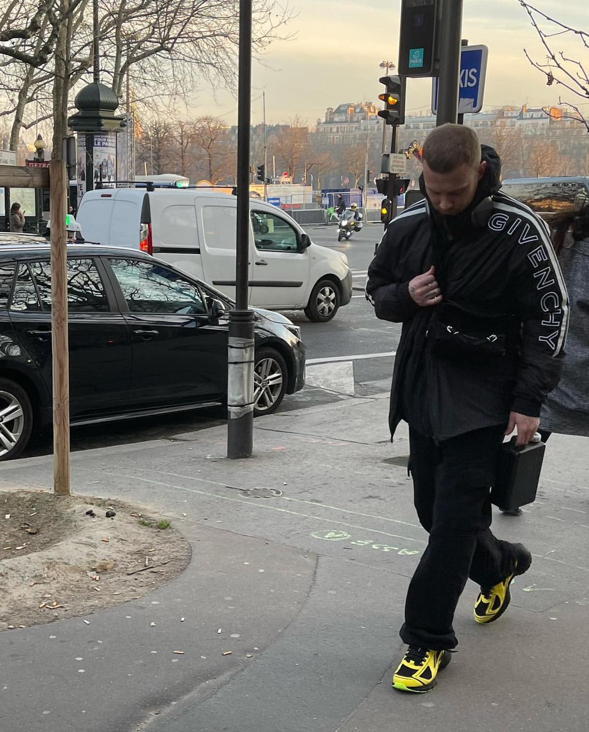 모델해도 안꿀리는 매튜형👨 이미지