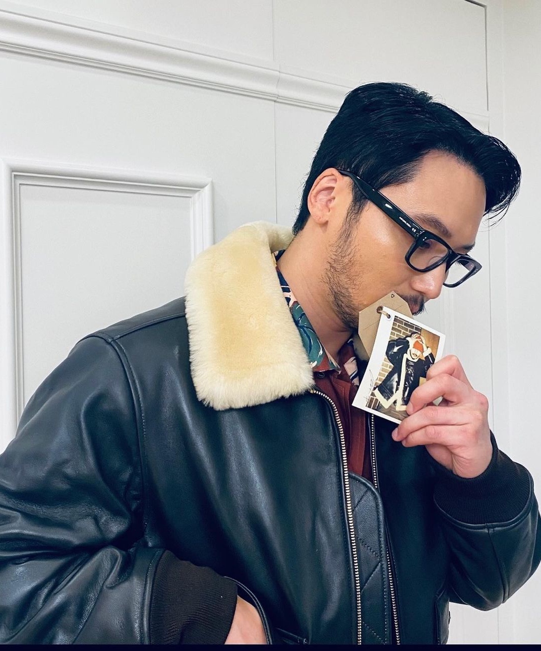 여친이 좋아하는 무스탕🧔🏽‍♂️​ 이미지