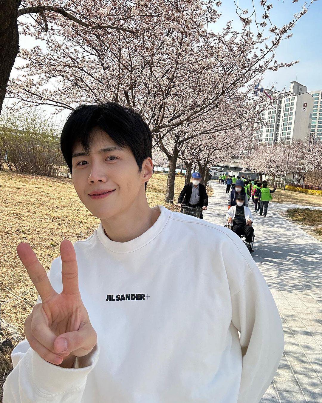 벚꽃 오늘 봐야지🌸 이미지1