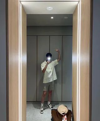 습한 날씨엔 반바지로 버티기🥵🔥 이미지
