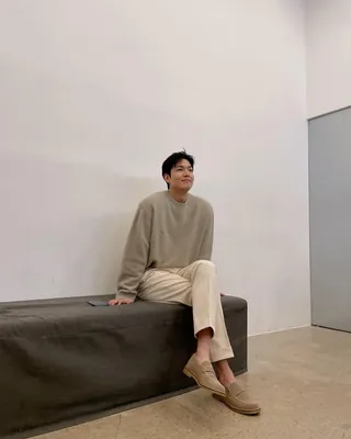 무채색 니트만의 담백함🧶⛄️ 이미지