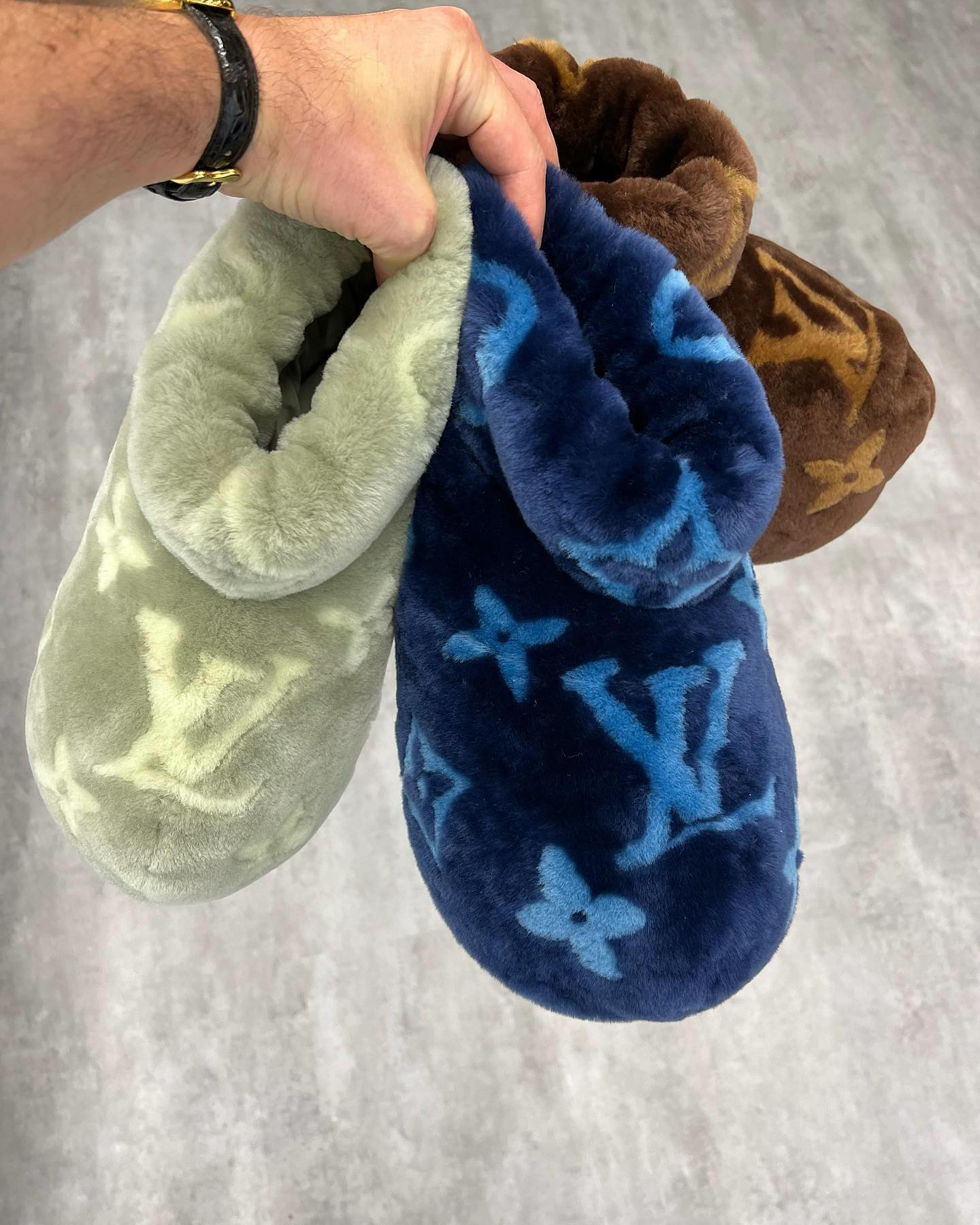 지금 필요한 LV 발바닥 부츠👣 이미지2