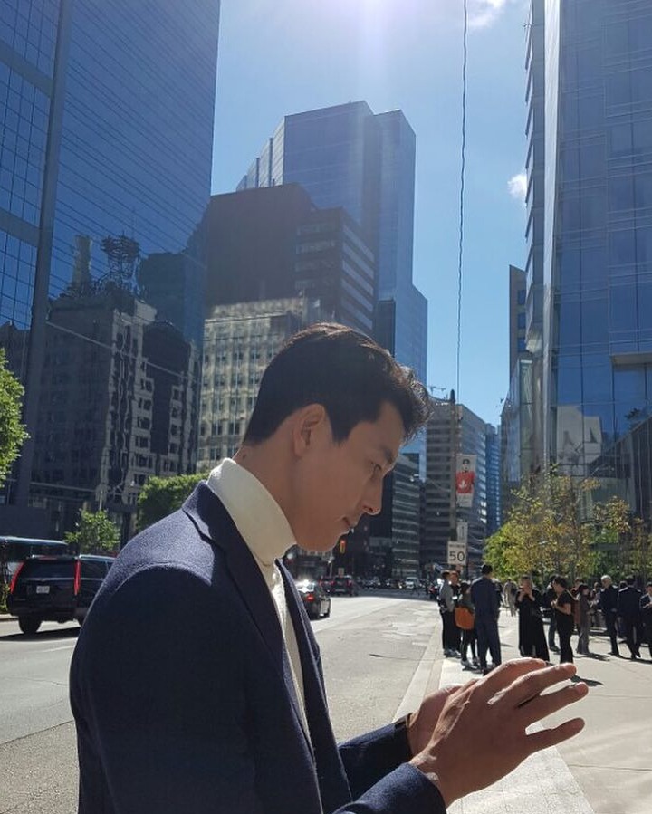 이게 진짜 일상이 맞나 싶은 우성이 형📸😎 이미지4