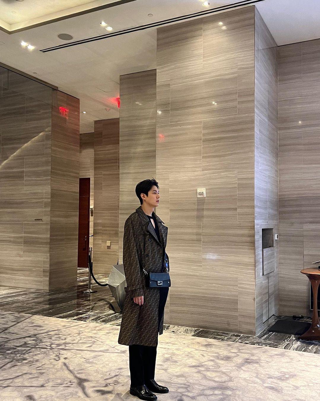 민호와 민호 패션🔎 이미지3