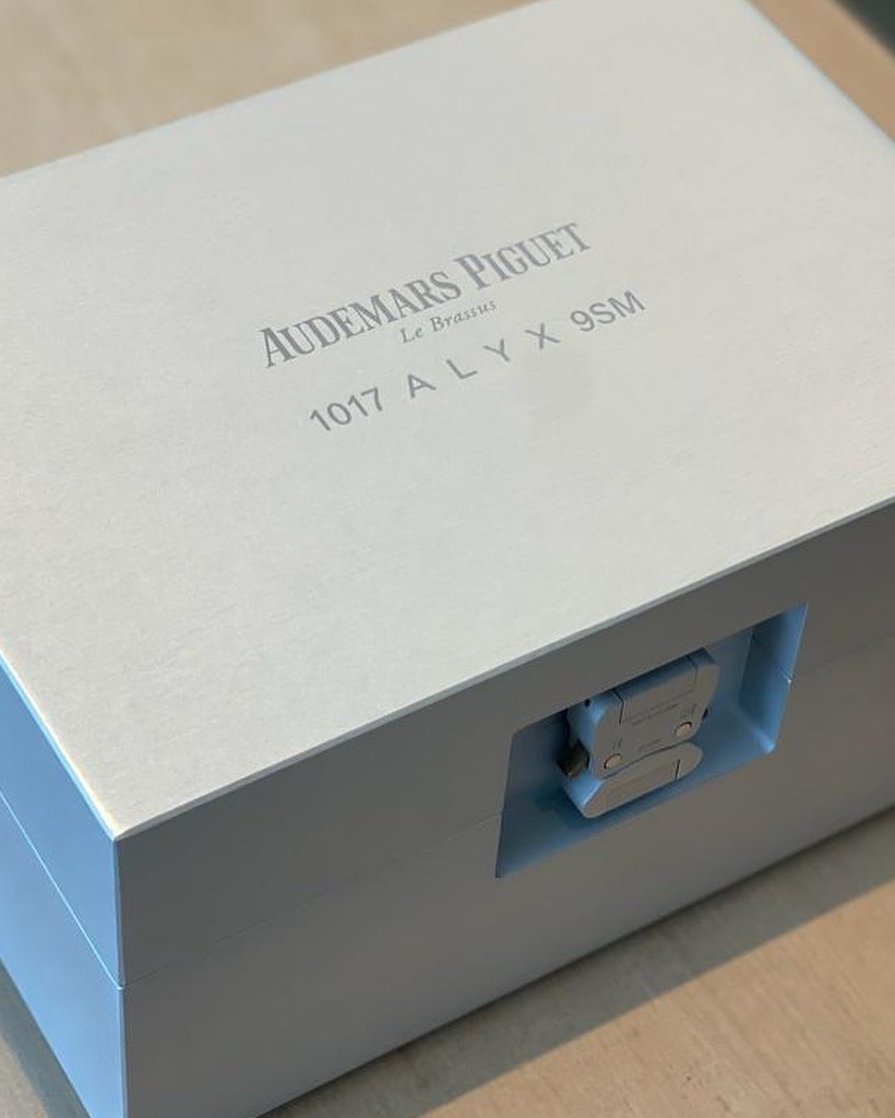 알릭스x오데마피게 군침싹 라인업✨⌚️ 이미지4