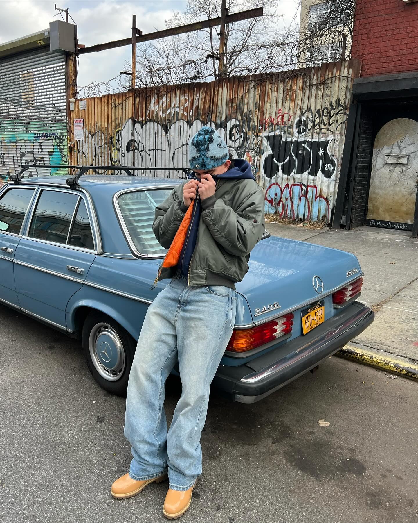 올리브에 데님은 백점코디💪 이미지