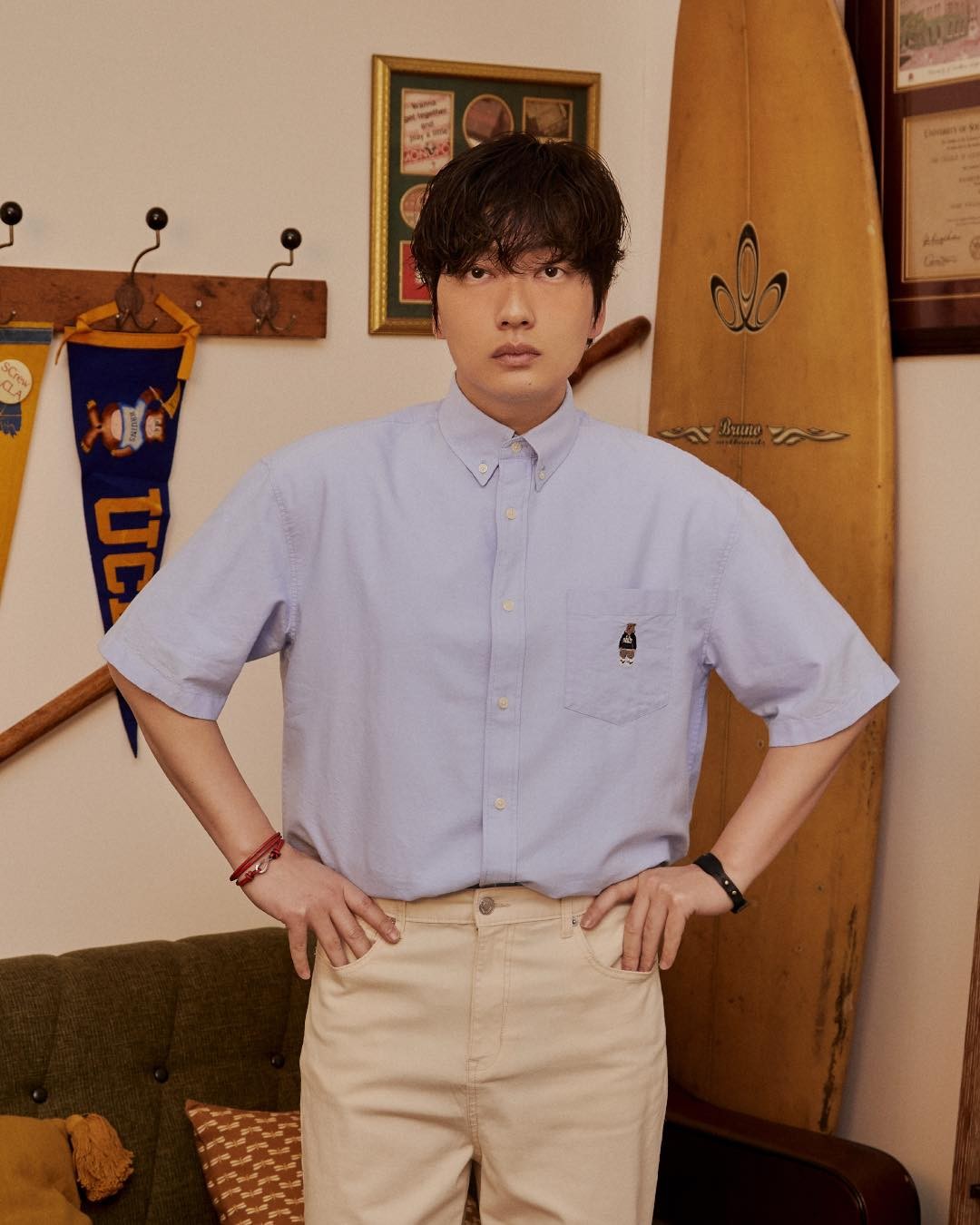 요즘 핫한 동휘형😎 x 🐻@휘아유
여름 진리 반팔셔츠👕🏈무신사 한정발매 곰돌이ㄱㄱ #광고 이미지