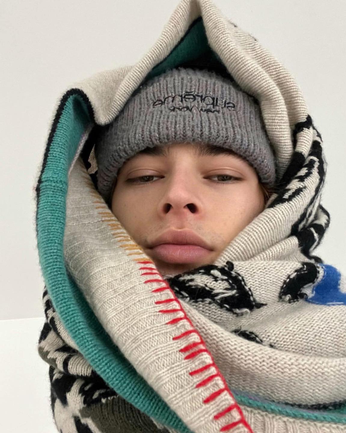 비니쓰는 여러가지 방법📚 이미지3