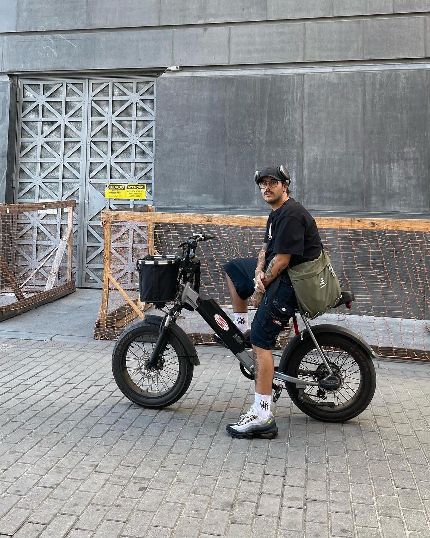 계속 타다 보면 시원해요~🚲 이미지